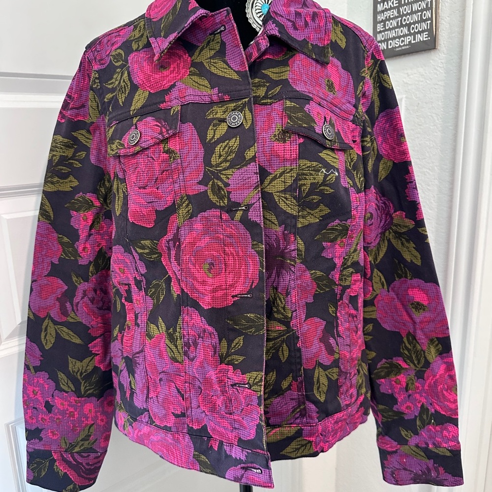 Isaac Mizrahi Live! denim jacket featuring a purple rose print